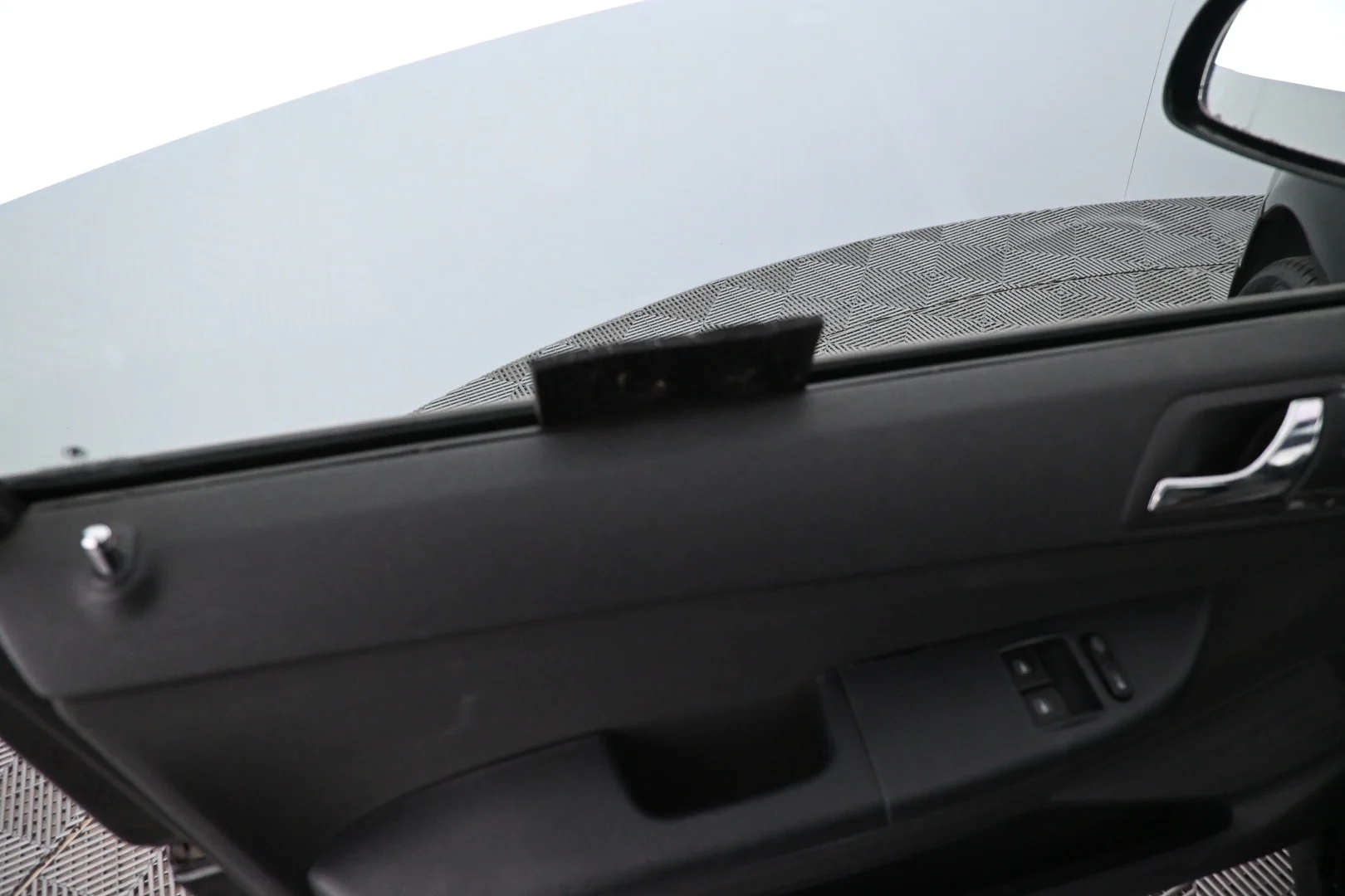 Car Image - 6S4wsqdWm2MnrxQsJ5gkiS