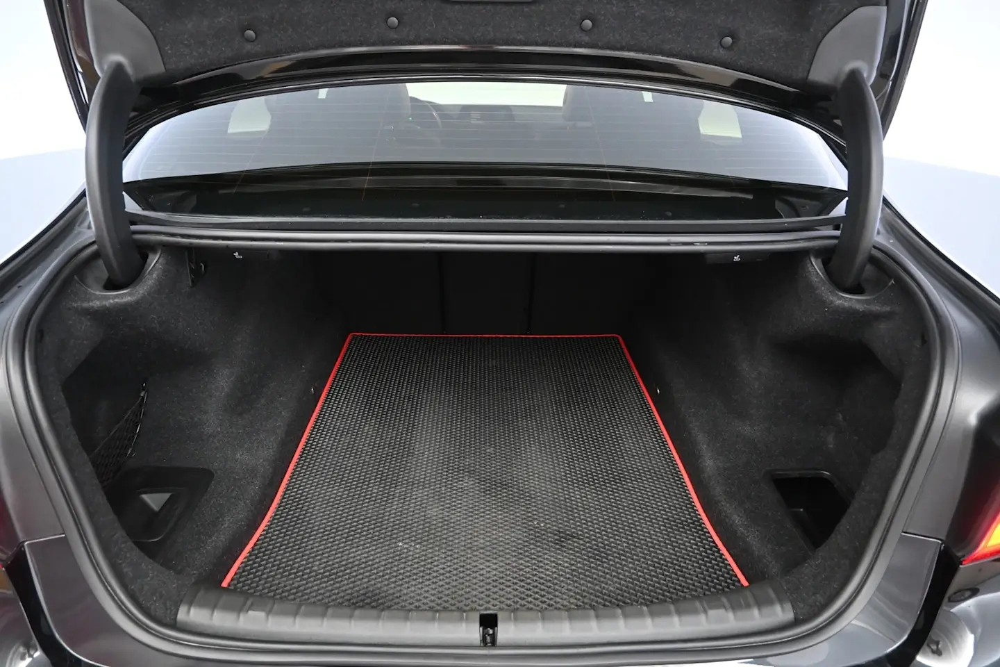 Car Image - 2H8vIxdMNtREDh2Bc7B8Js