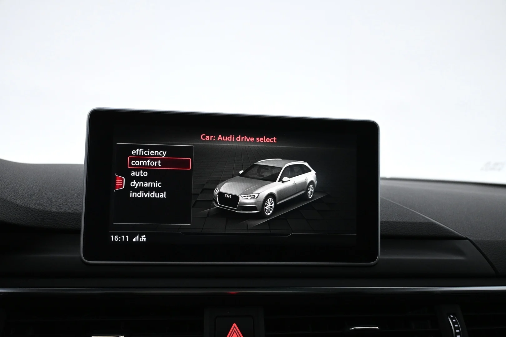 Car Image - 72StOPJf03eadYFa2x61jJ