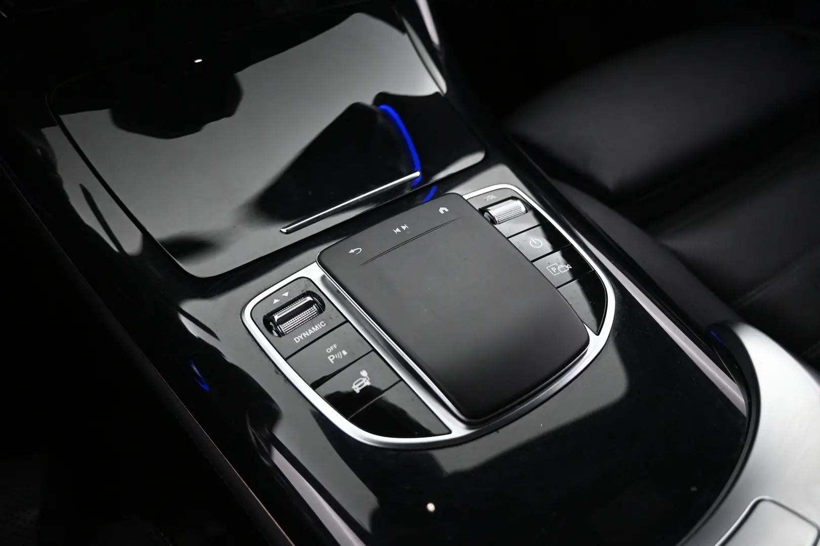 Car Image - 6a7PYGqORsOkATCt7LrLJx