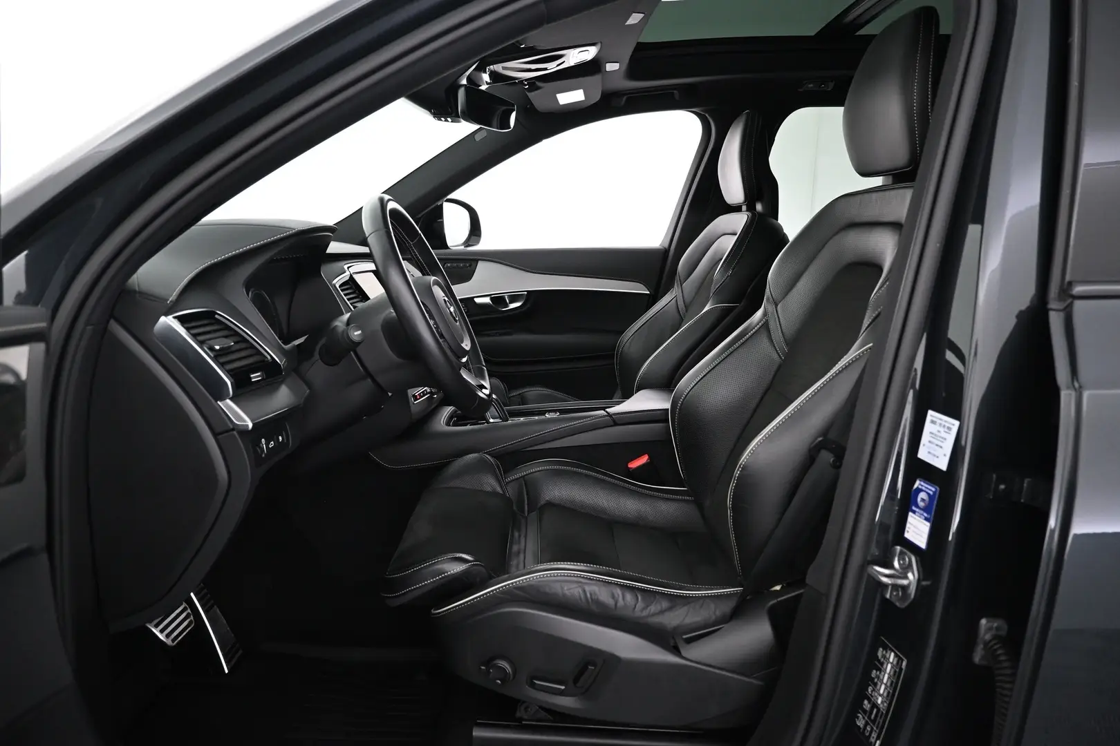 Car Image - 4qWSOcHGWjd0ZGl5AxfMd6