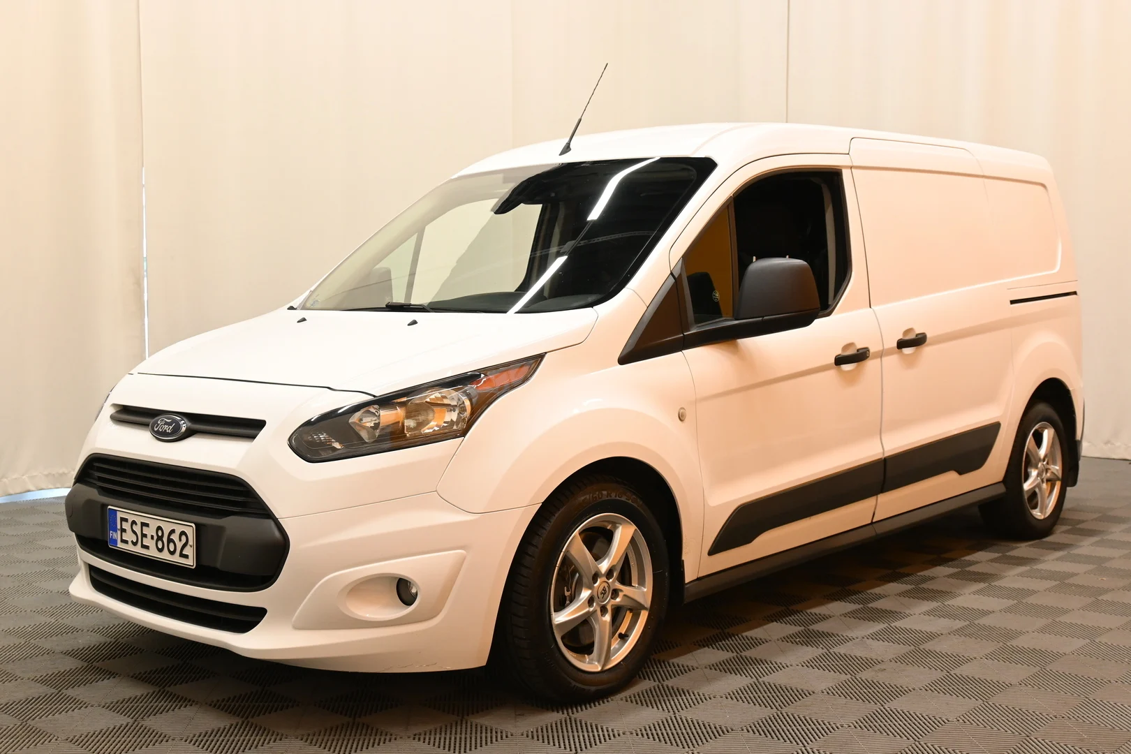 Car Image - 24Ja2Qie7noWp6y5iu4hXa