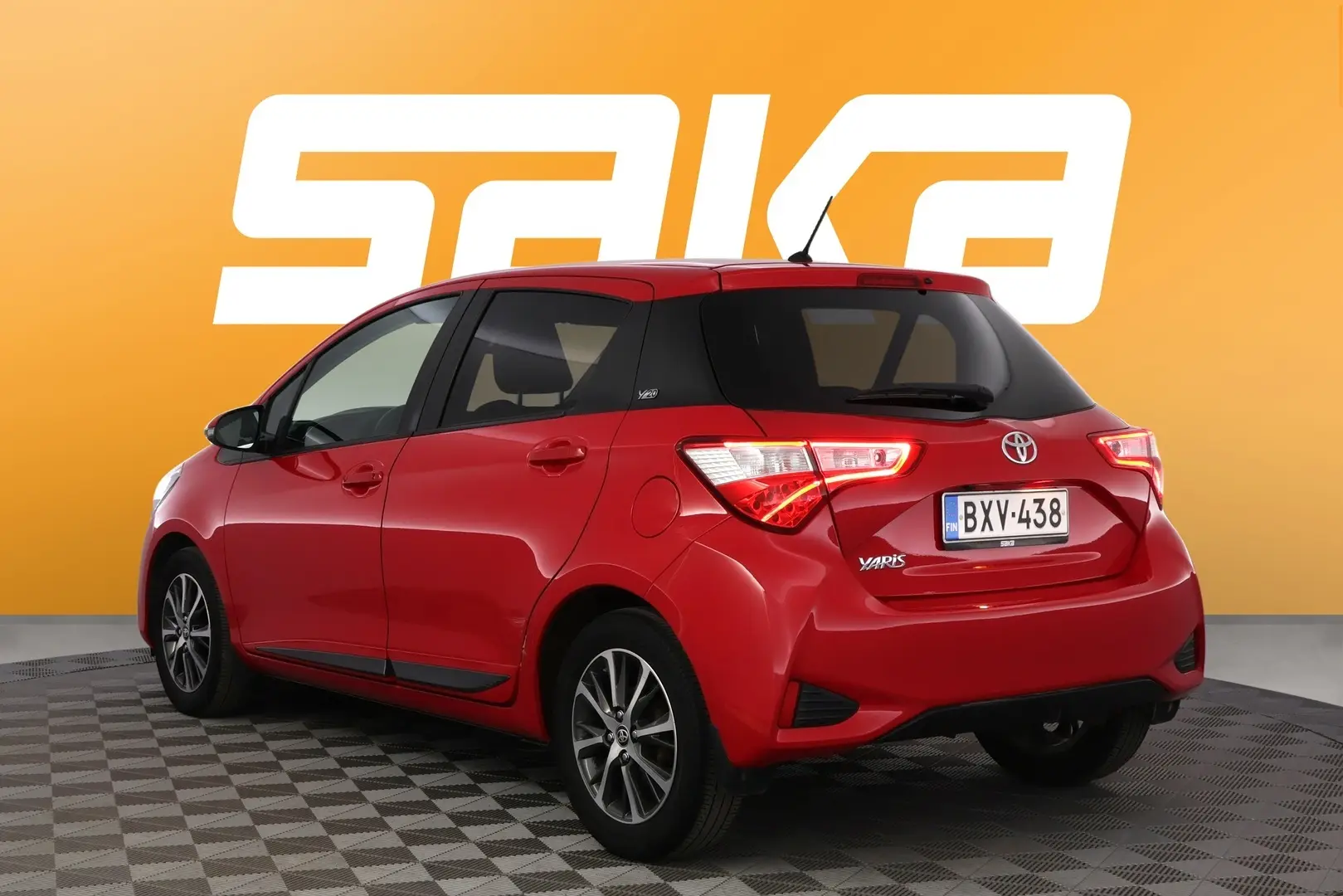 Car Image - 5XEI8NEQYwTVV7zhaR6L7t