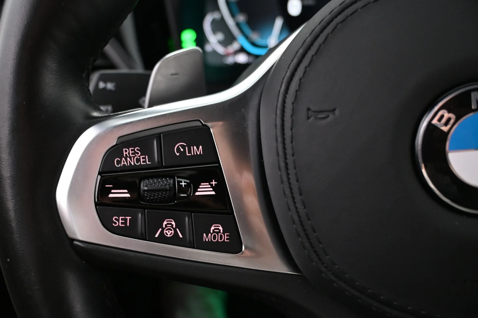 Car Image - 6eKSJ1ZVKnd6W4c0s4otU5