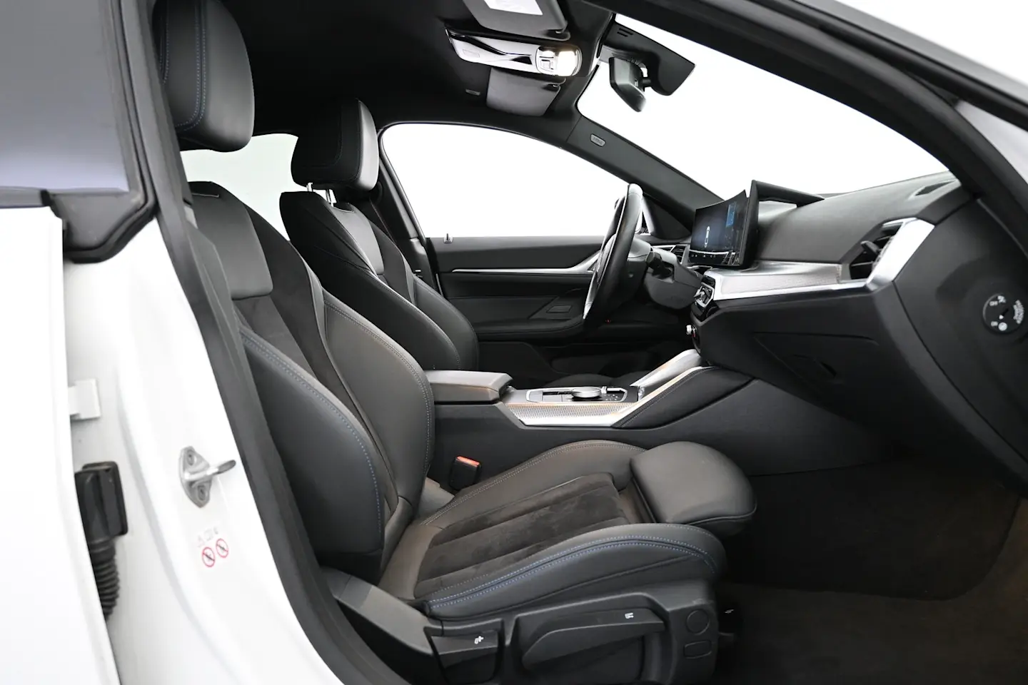 Car Image - 6df11lUCxKAJeA77VRMkj1