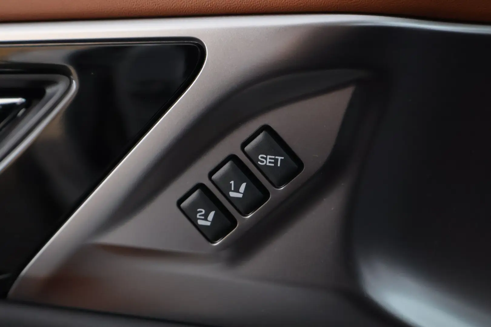Car Image - 2GpuUWQvAbPdu5uzGXdhfI