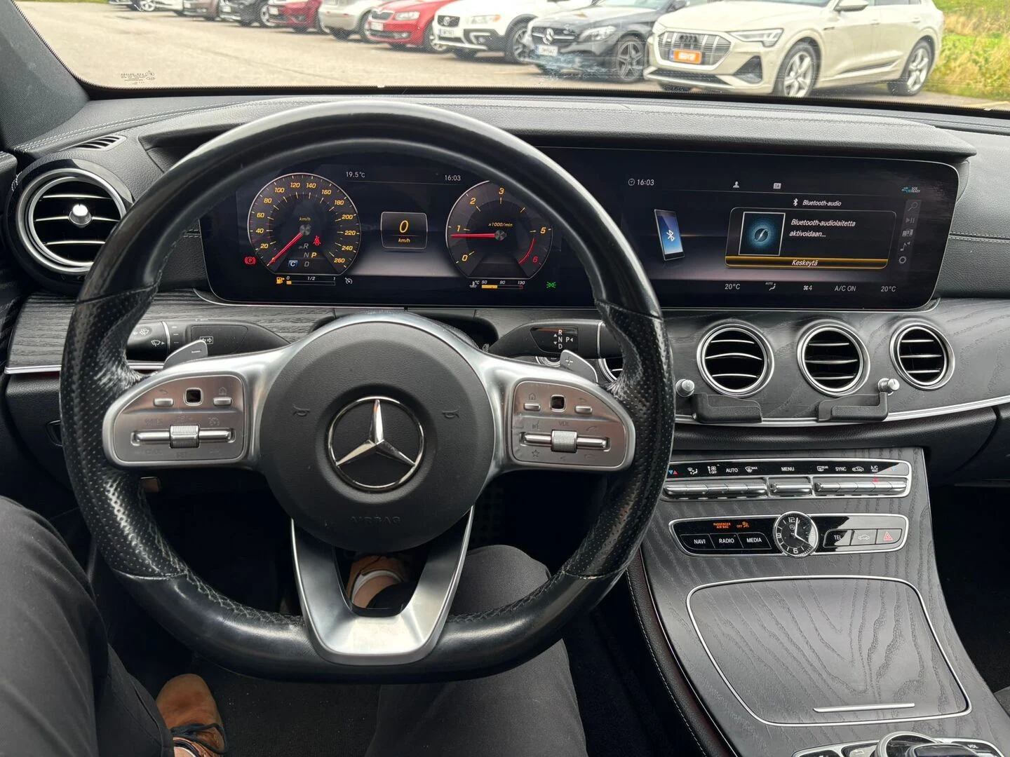 Car Image - 6e3dNB344w66kBxZdjOTco