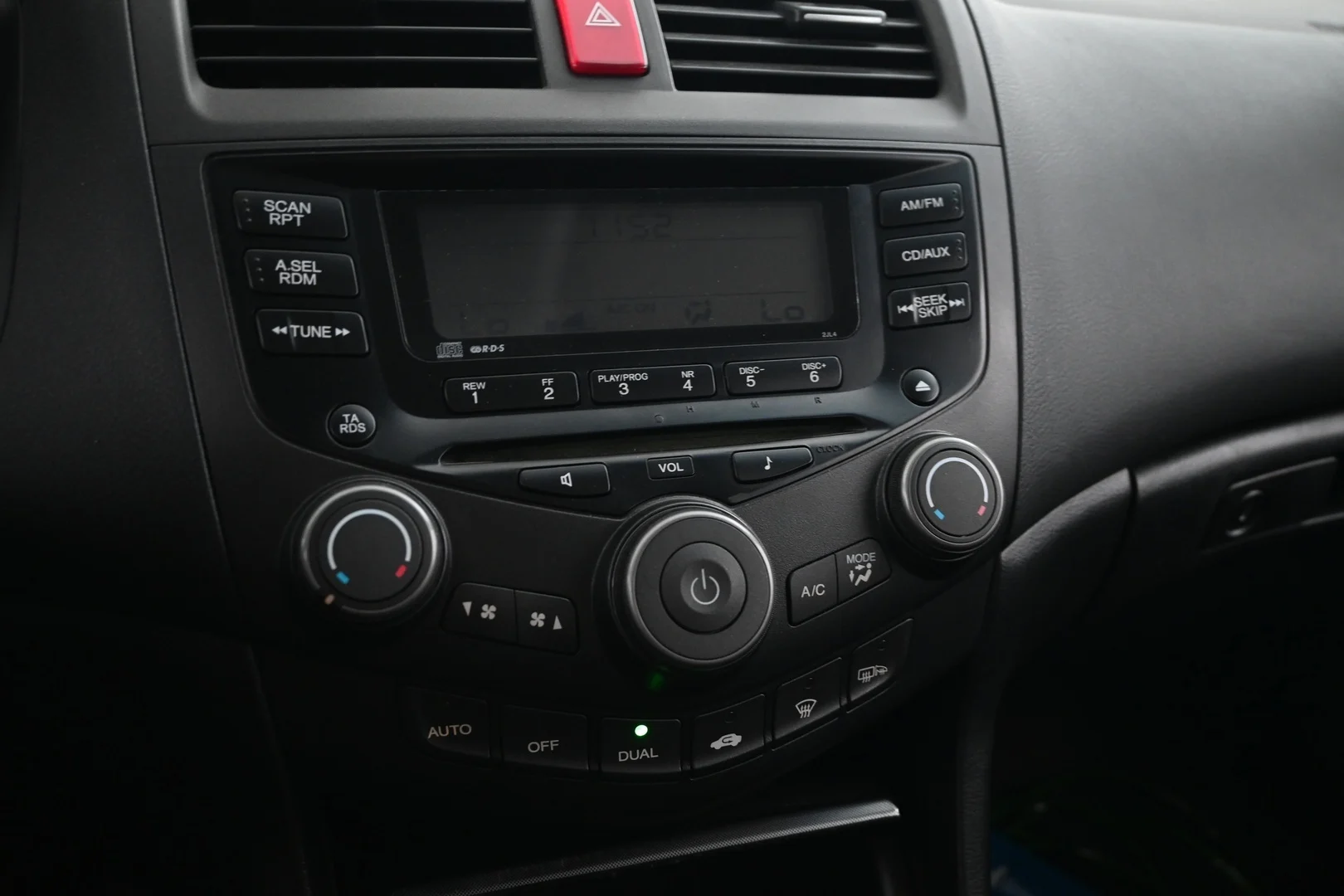 Car Image - 4flhlPNb5atrONjIGYnzbM