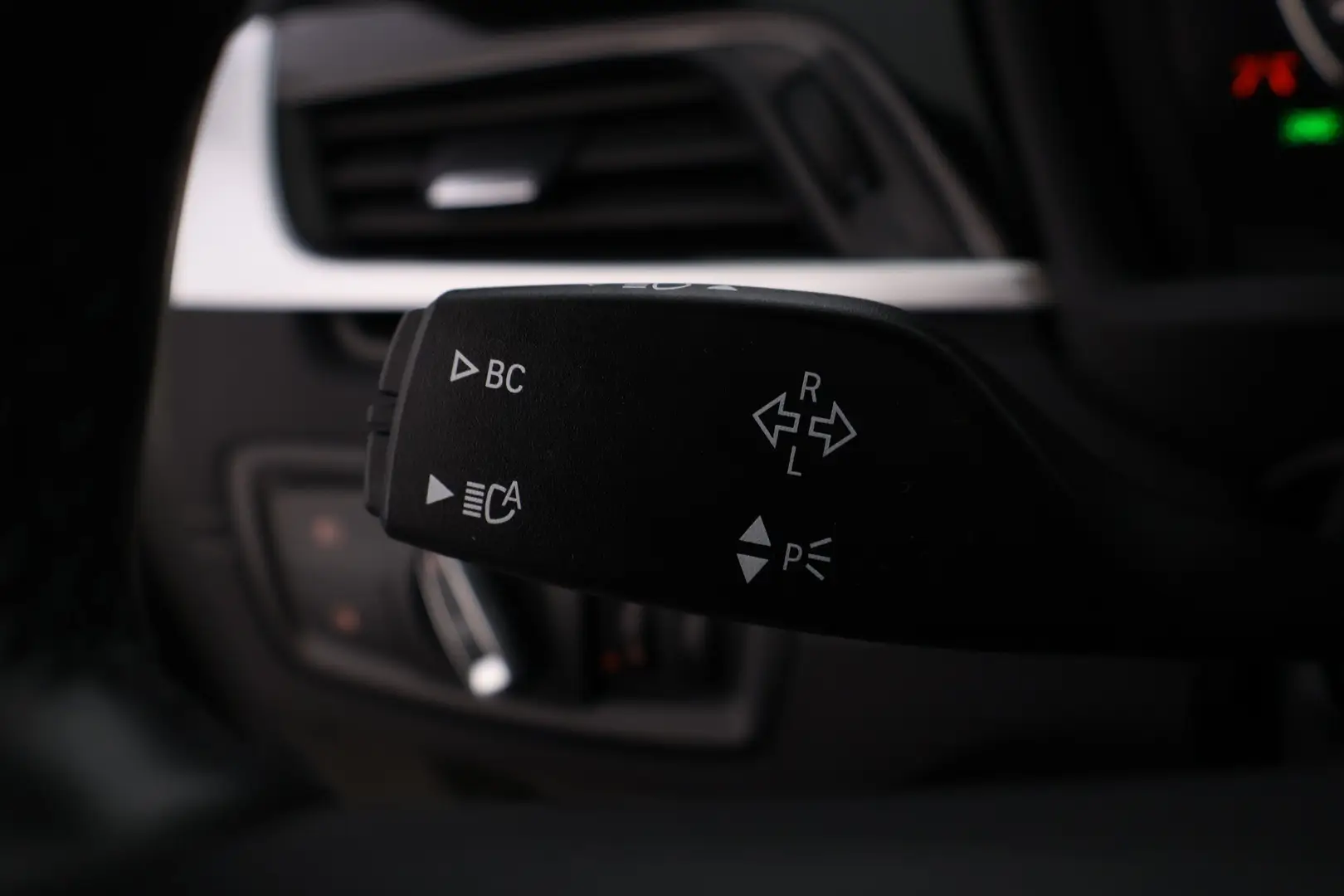 Car Image - 1UIbQaE4dLq00DDZ85Uvum