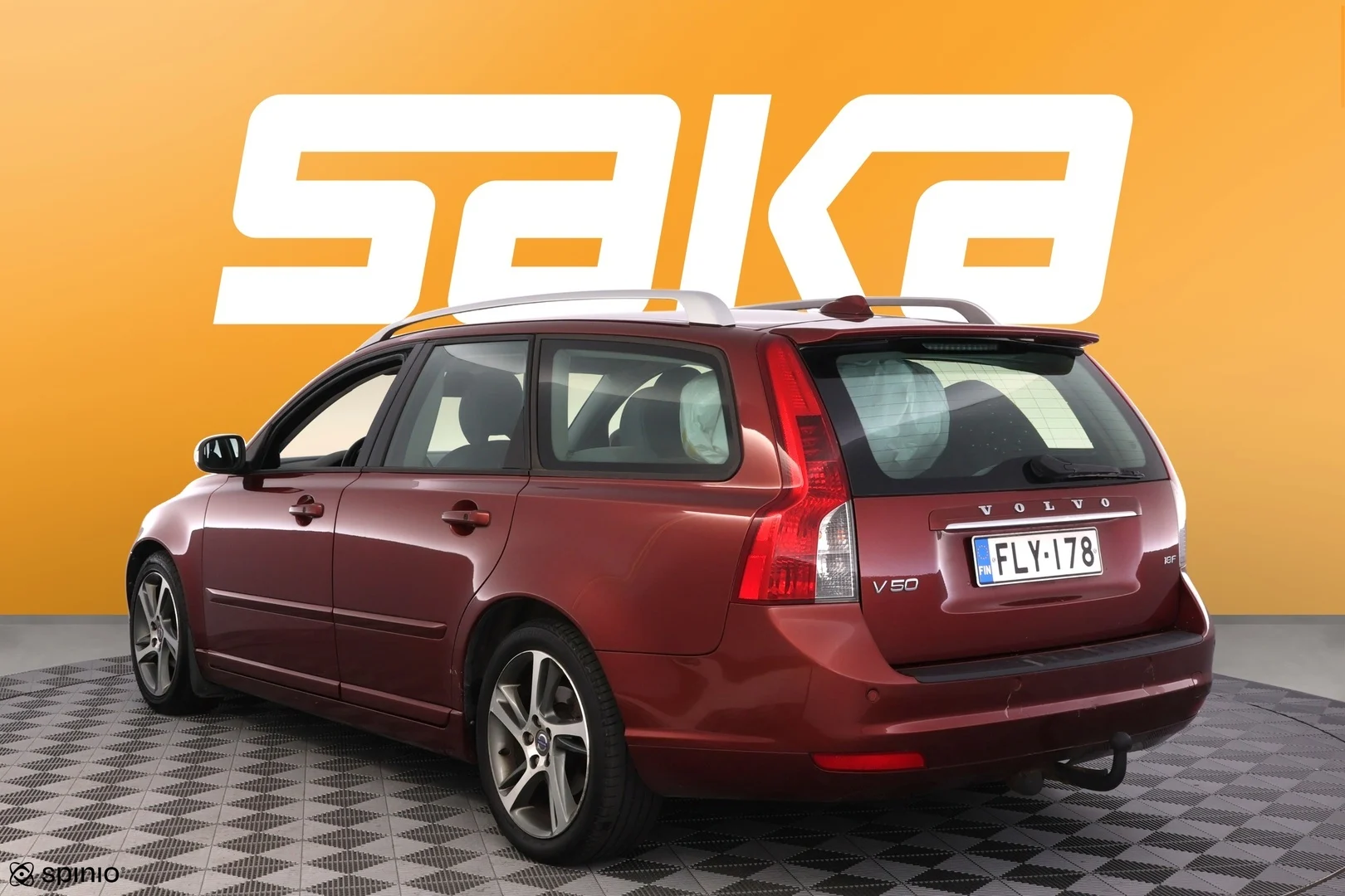 Car Image - UijPY7h6xr7E59Tb2Cs9N