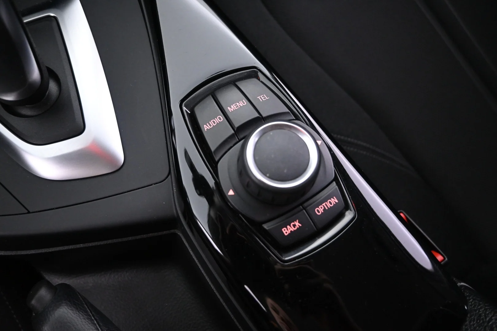 Car Image - 5thtHz8ptazshmgekVLoDW