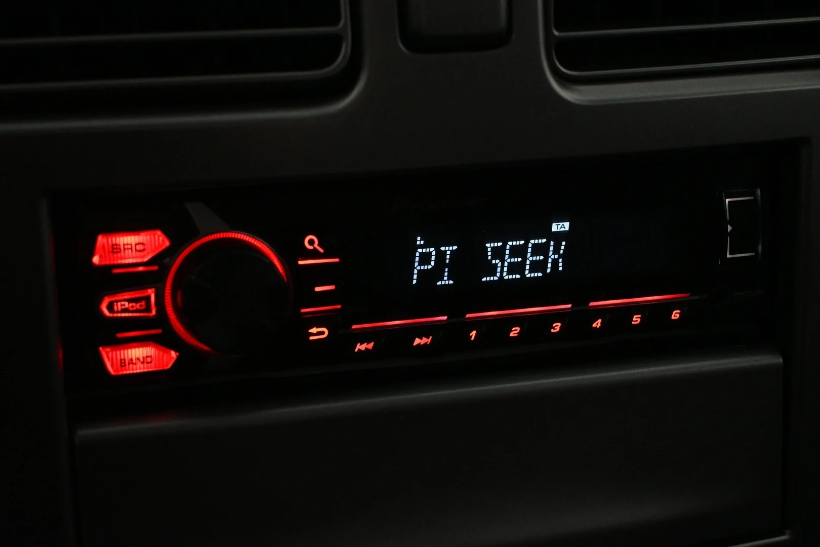 Car Image - 4IGUUeXgDLogrjfowIsajT
