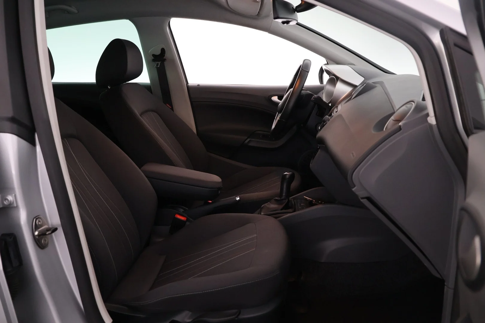 Car Image - 49gMXMx3WSwCCxqzQyrCCl