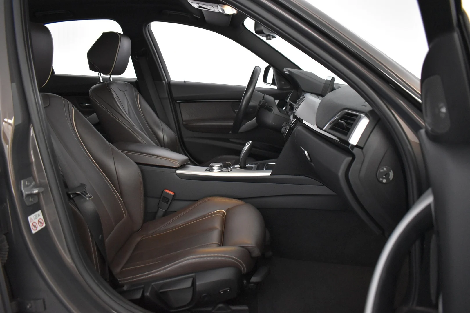 Car Image - 6vg21g6hmZbmSblGcuknVV
