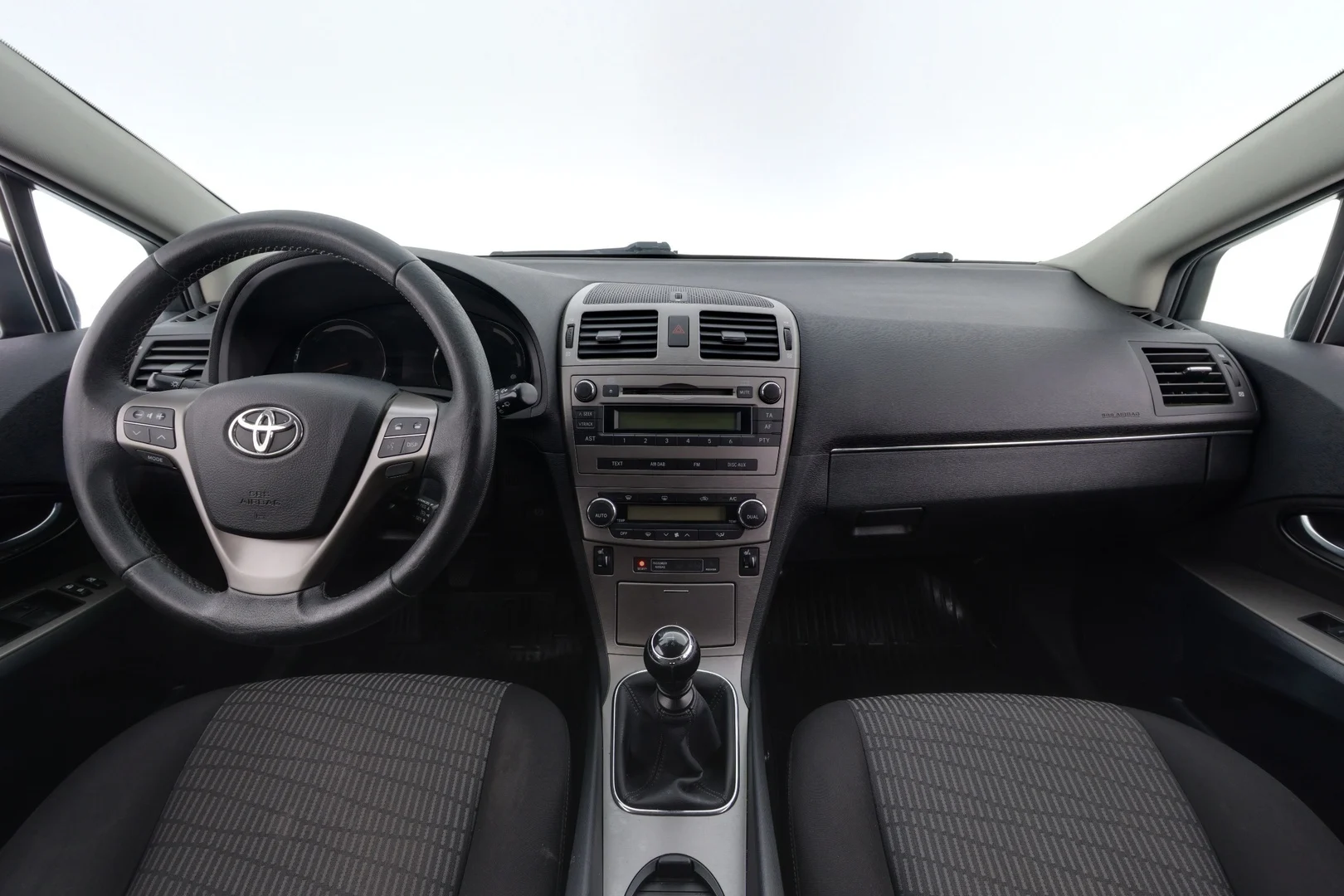 Car Image - 7ttce9fUbnxXgP13EibDTB