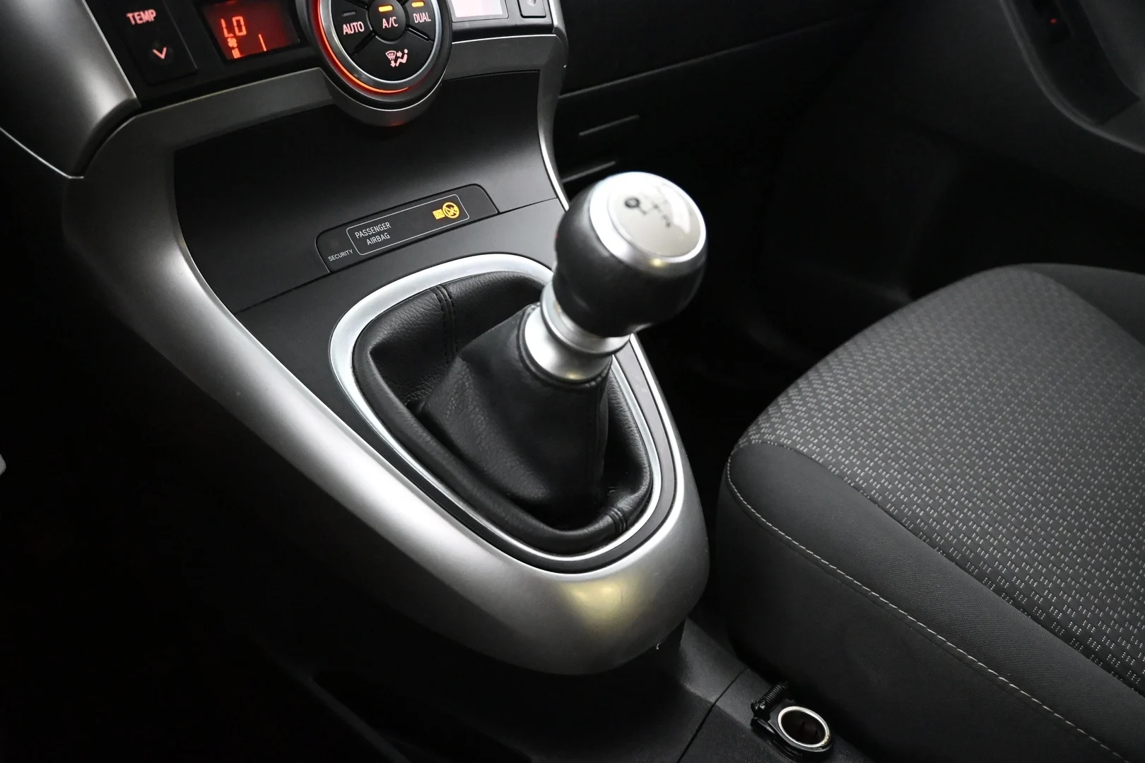 Car Image - 78r5gDNrdboXuTxrpXRFSs