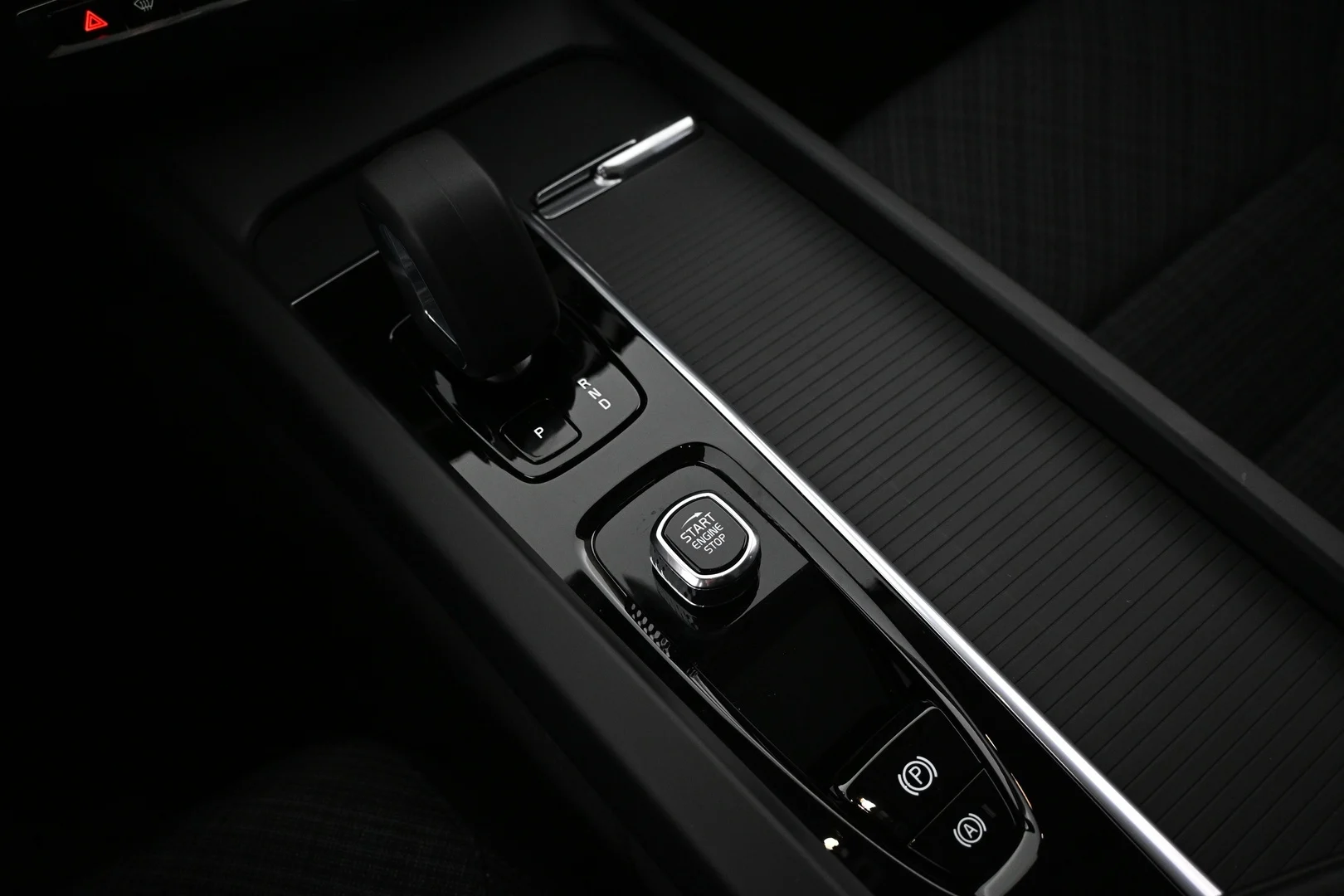 Car Image - 3gxR7Xc5xrst34biVcGSxg