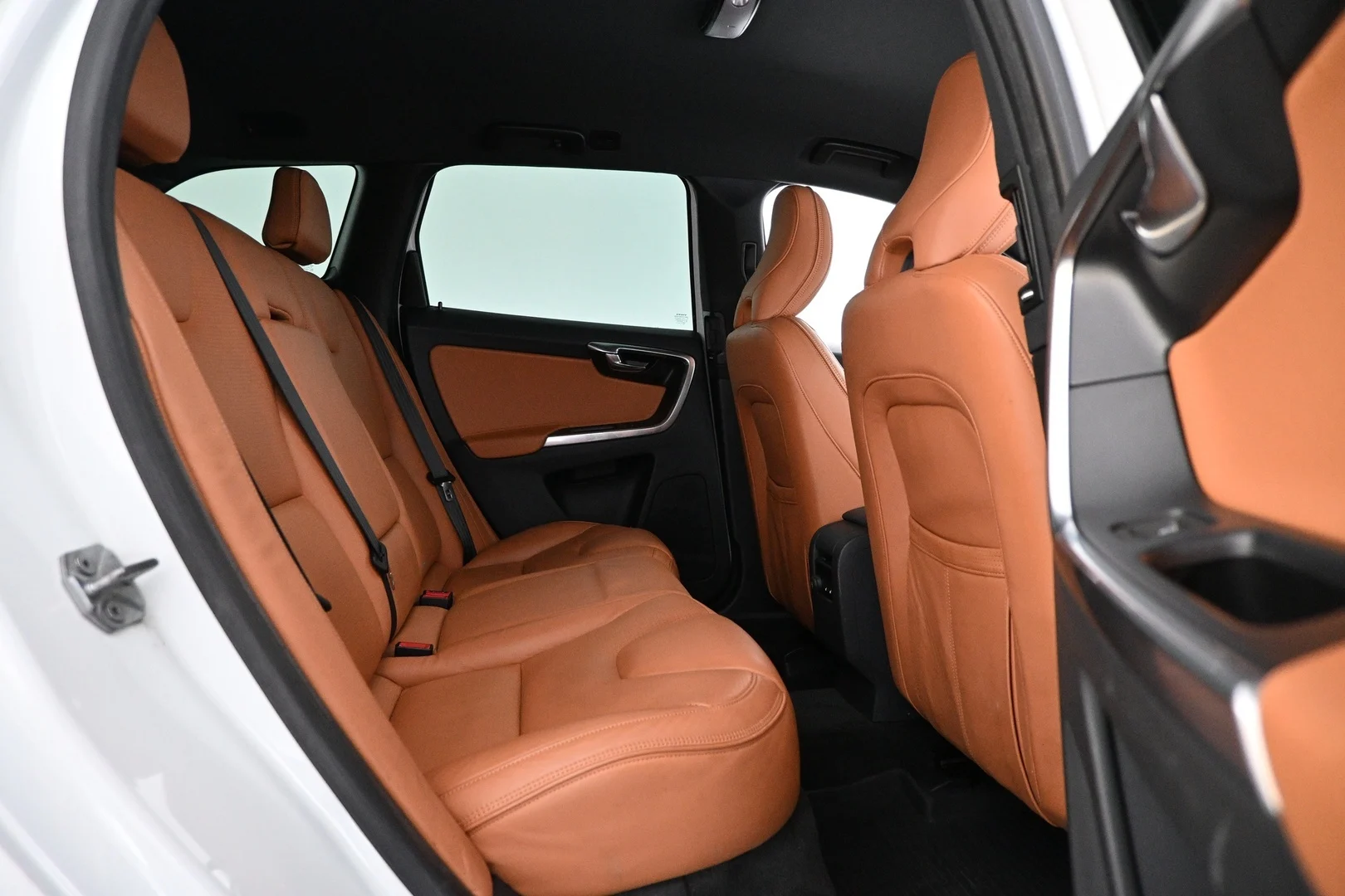 Car Image - 5ydqpzoO4erDdXh3Srlt4N