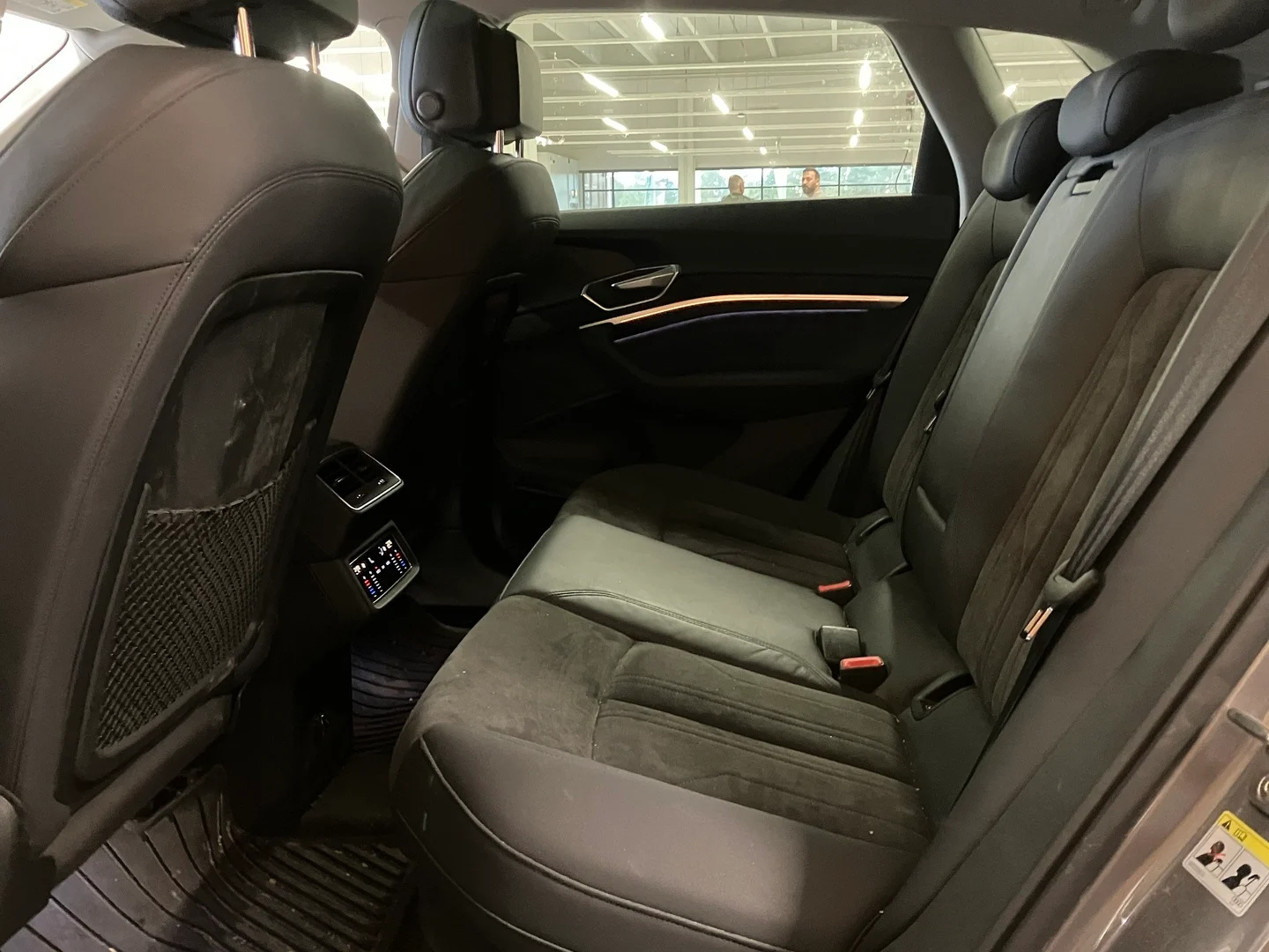 Car Image - 1Fd1T5uJMC3zTMcNtCQD6F