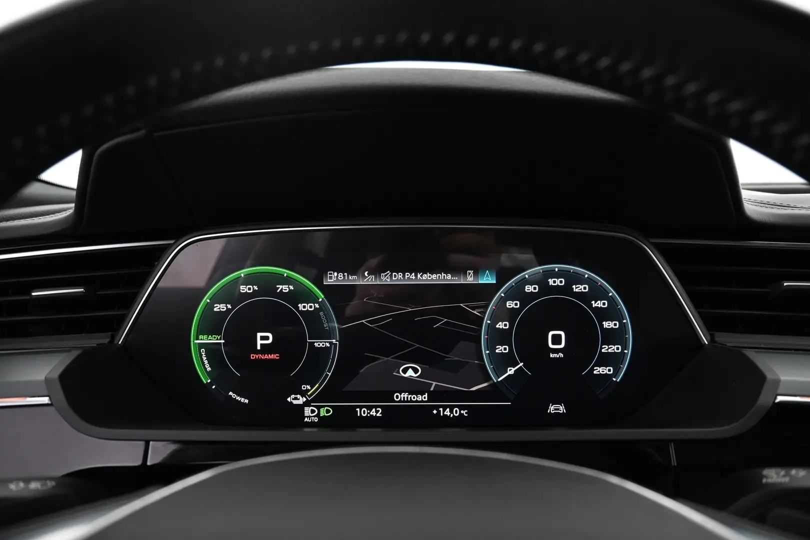 Car Image - 5tI86P4IYCglB5Gz8T0IeF