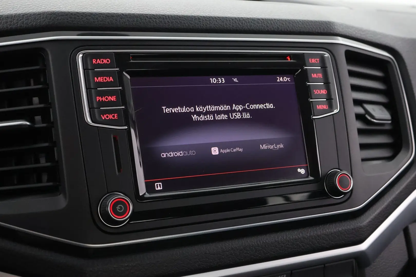 Car Image - 5fIUU6OGiCnivMp8aaXiDB