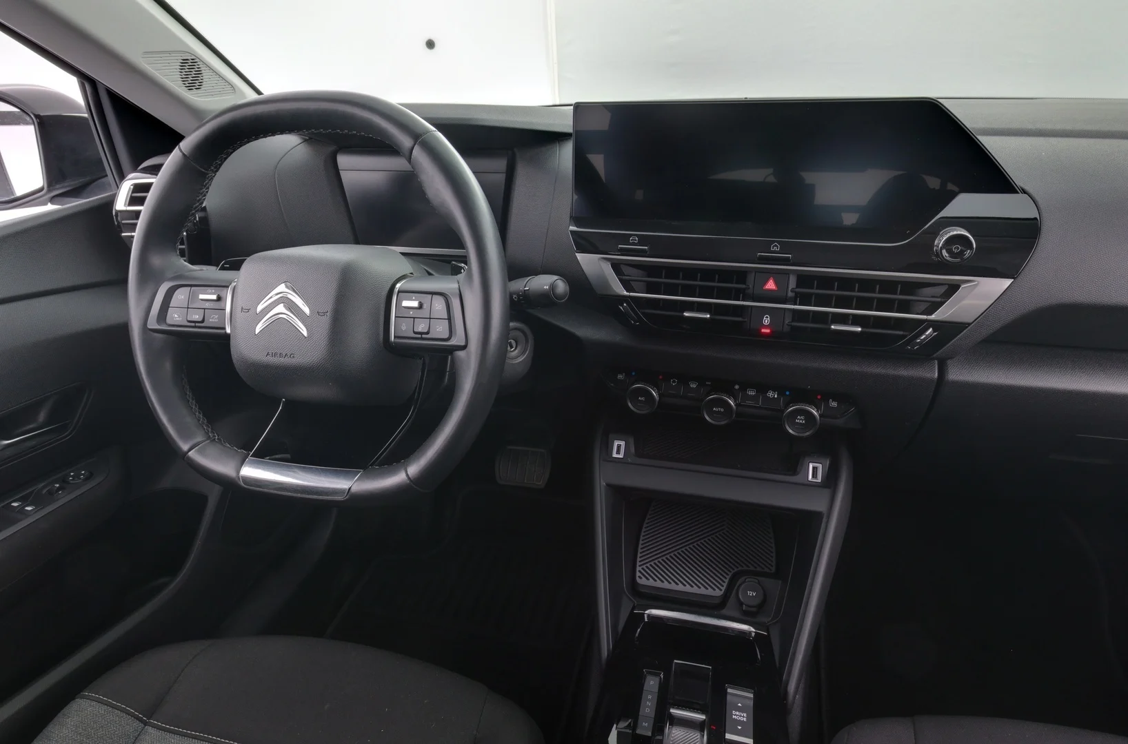 Car Image - 6yZKIKkb0eKhZVjoGconxX