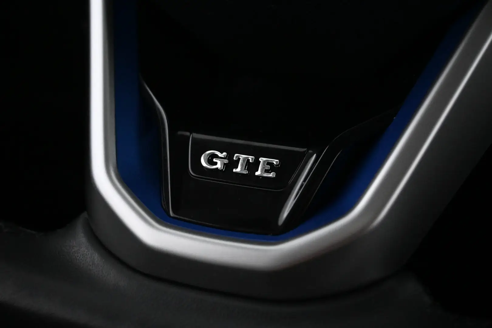 Car Image - 4hFCgmGpJ2AMhU88ymQ69w