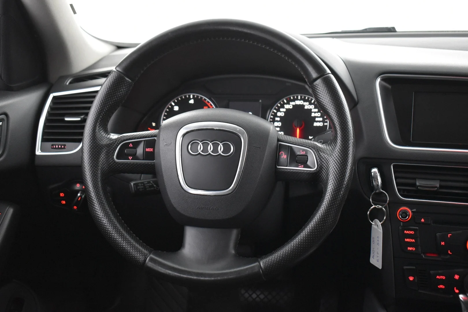 Car Image - 3dCnlrjspWTXHY0SdSdpTw