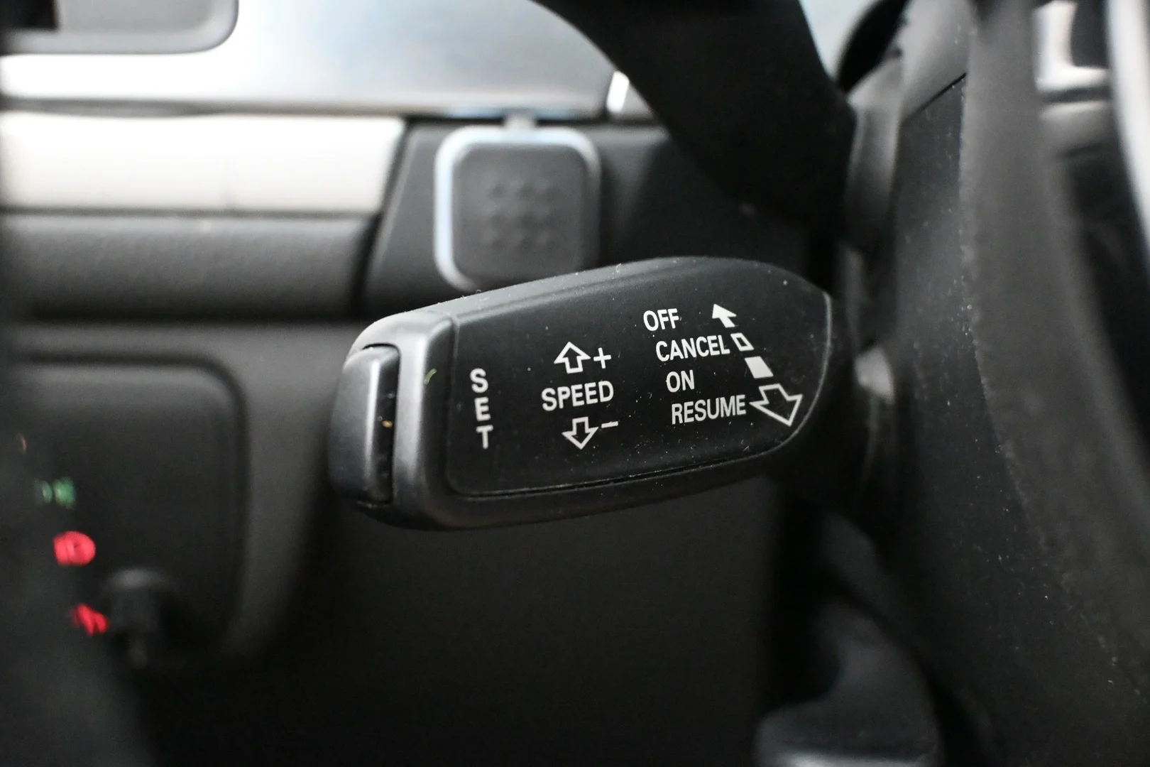 Car Image - 4diISf0L81PBO1rzYW2tr8