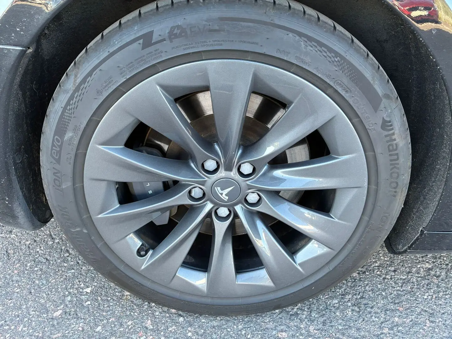 Car Image - 2Lr8CeZmtpVkgGQU6p3hU3