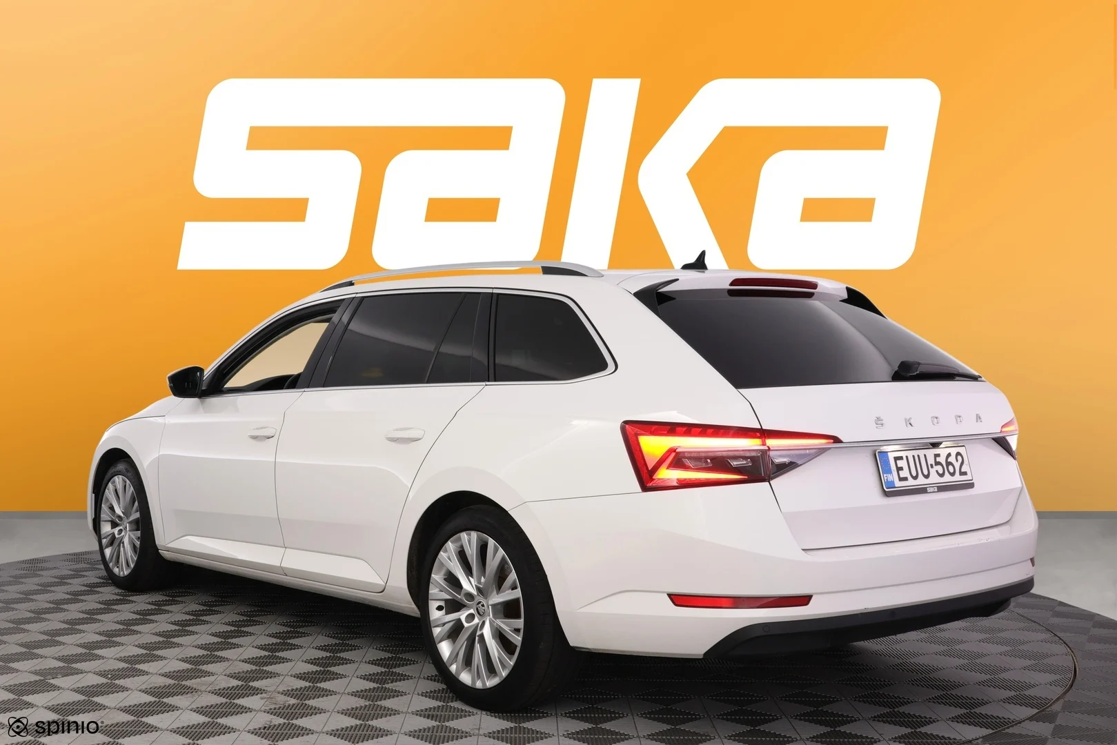 Car Image - 2ou6lVeaO0w7kdNEaoz8jc