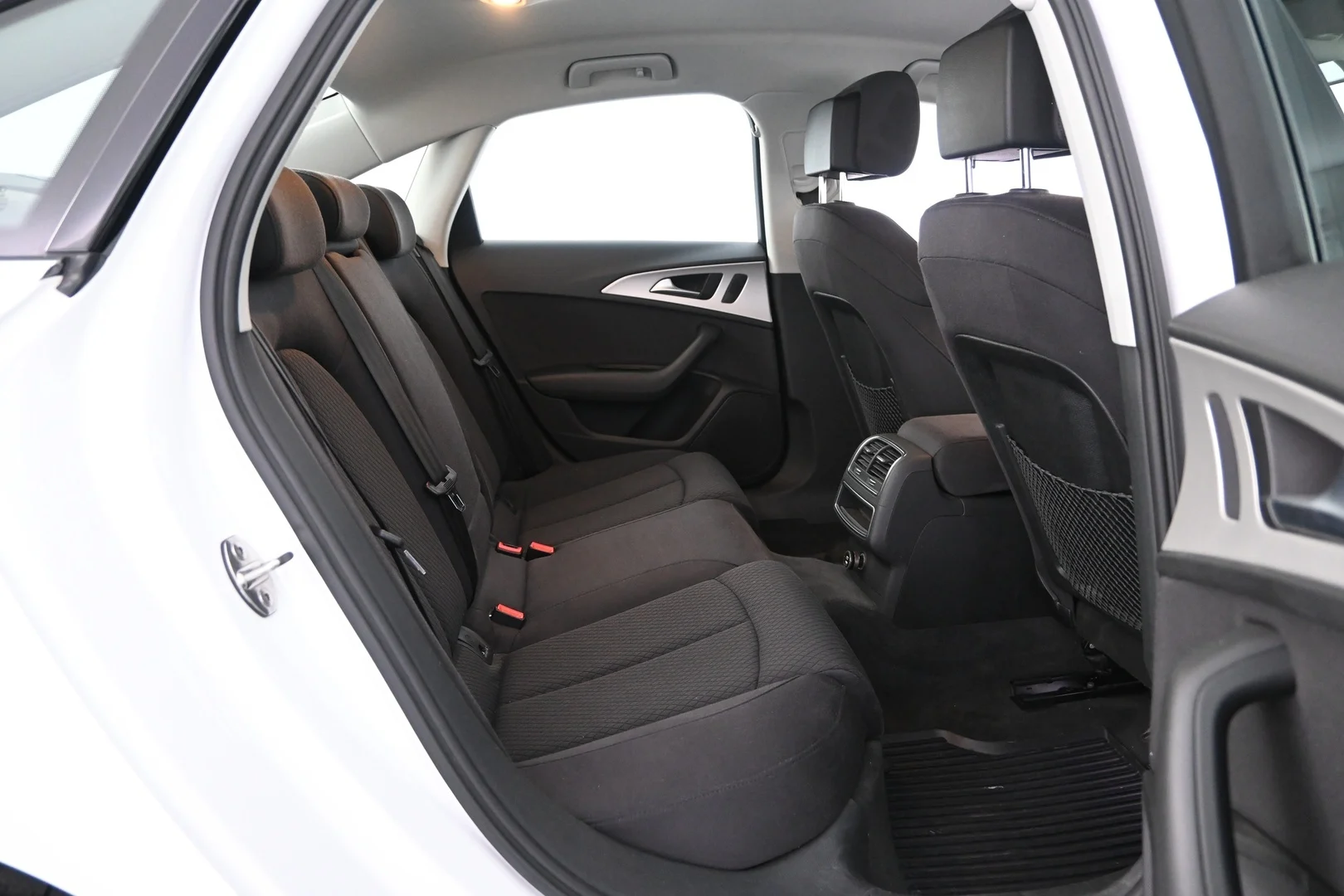Car Image - 7HnoZ6TKXAkMNlgcGKKLt1