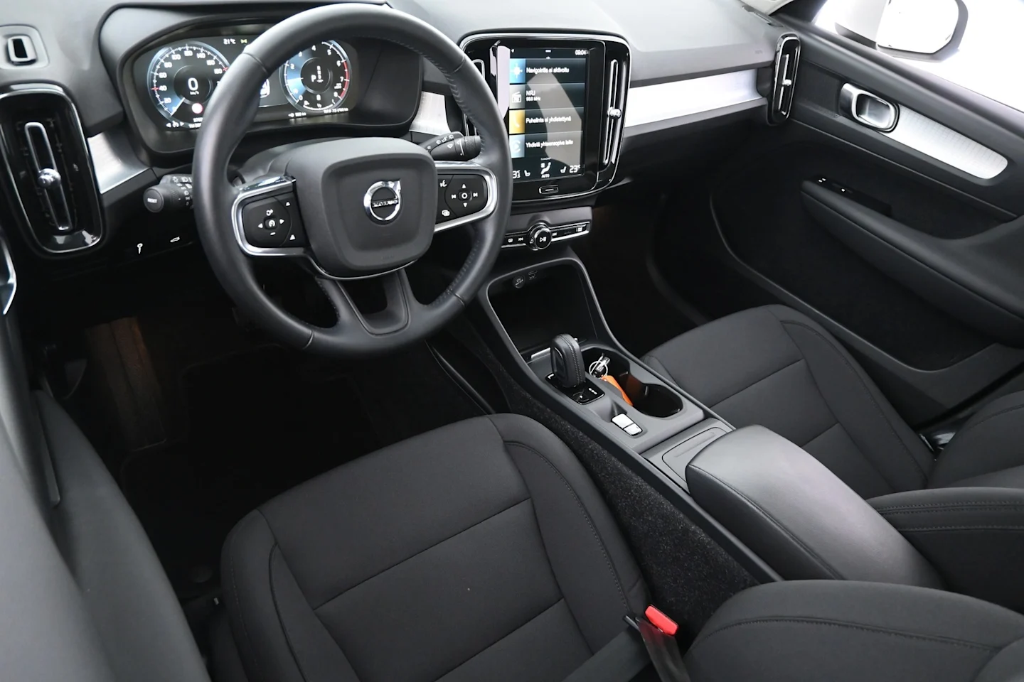 Car Image - 1QAk8GcuO3pWTl0LXqV3Wi
