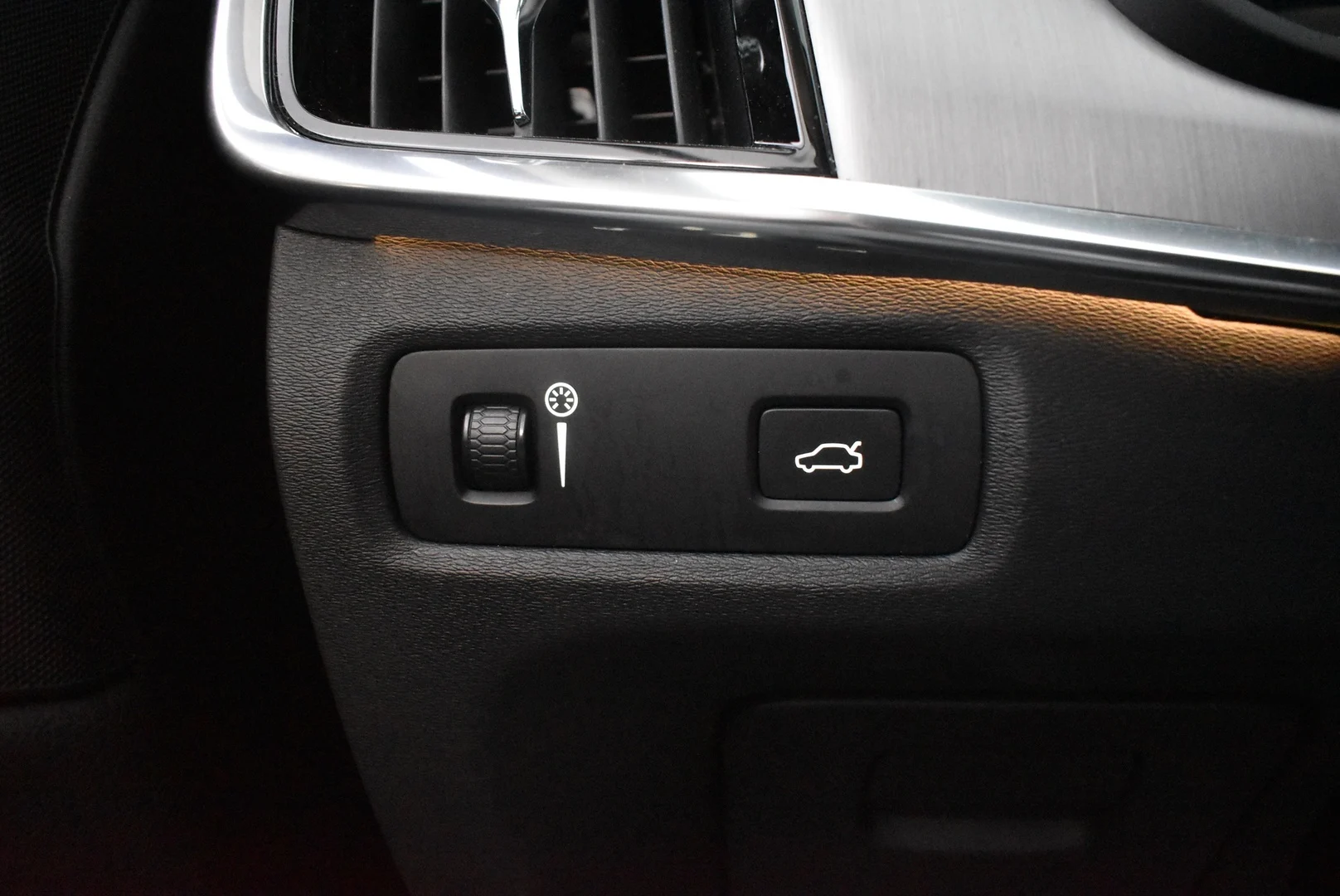 Car Image - 24OeILAsZ6RFMp0SB1n8tJ