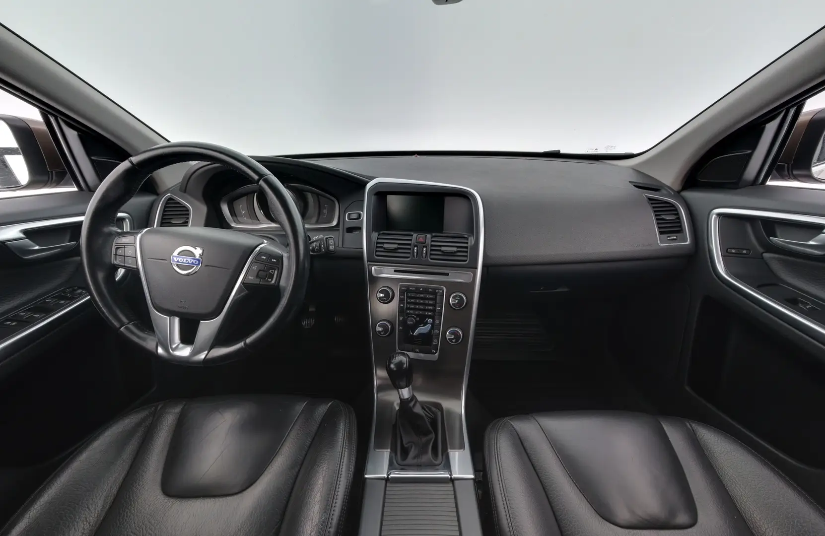 Car Image - 1nrhRW8RndTgpIP060AfcG