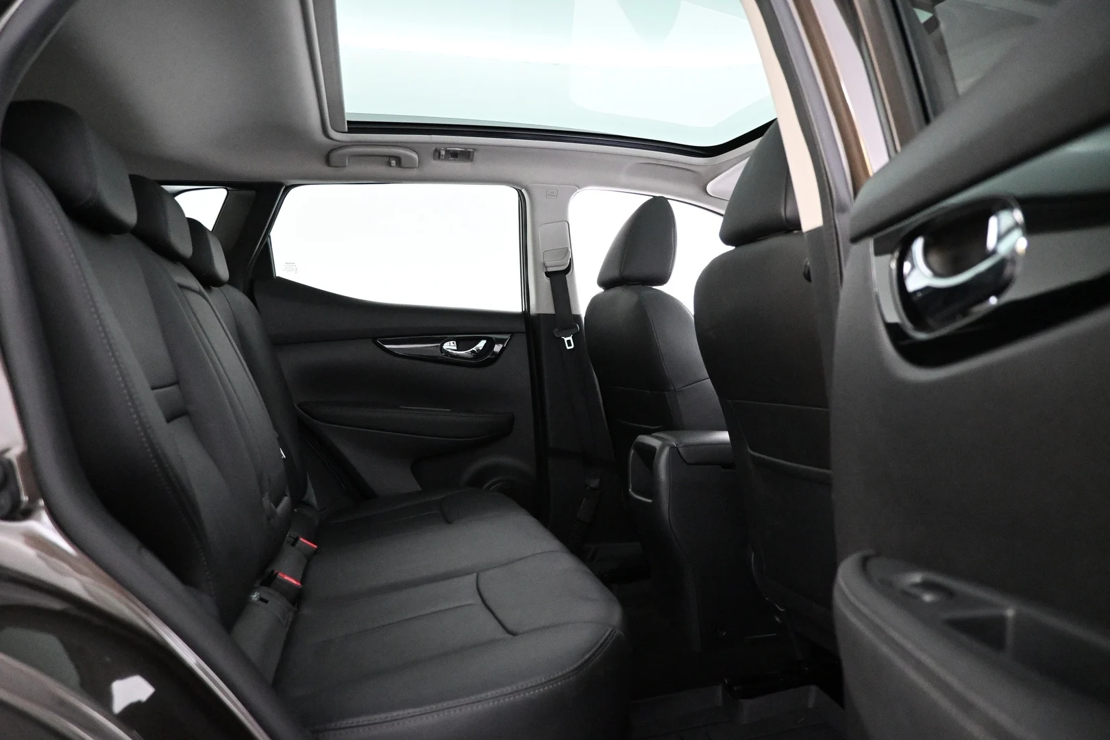 Car Image - 4YN31RJsl35svaI7rkT6C9