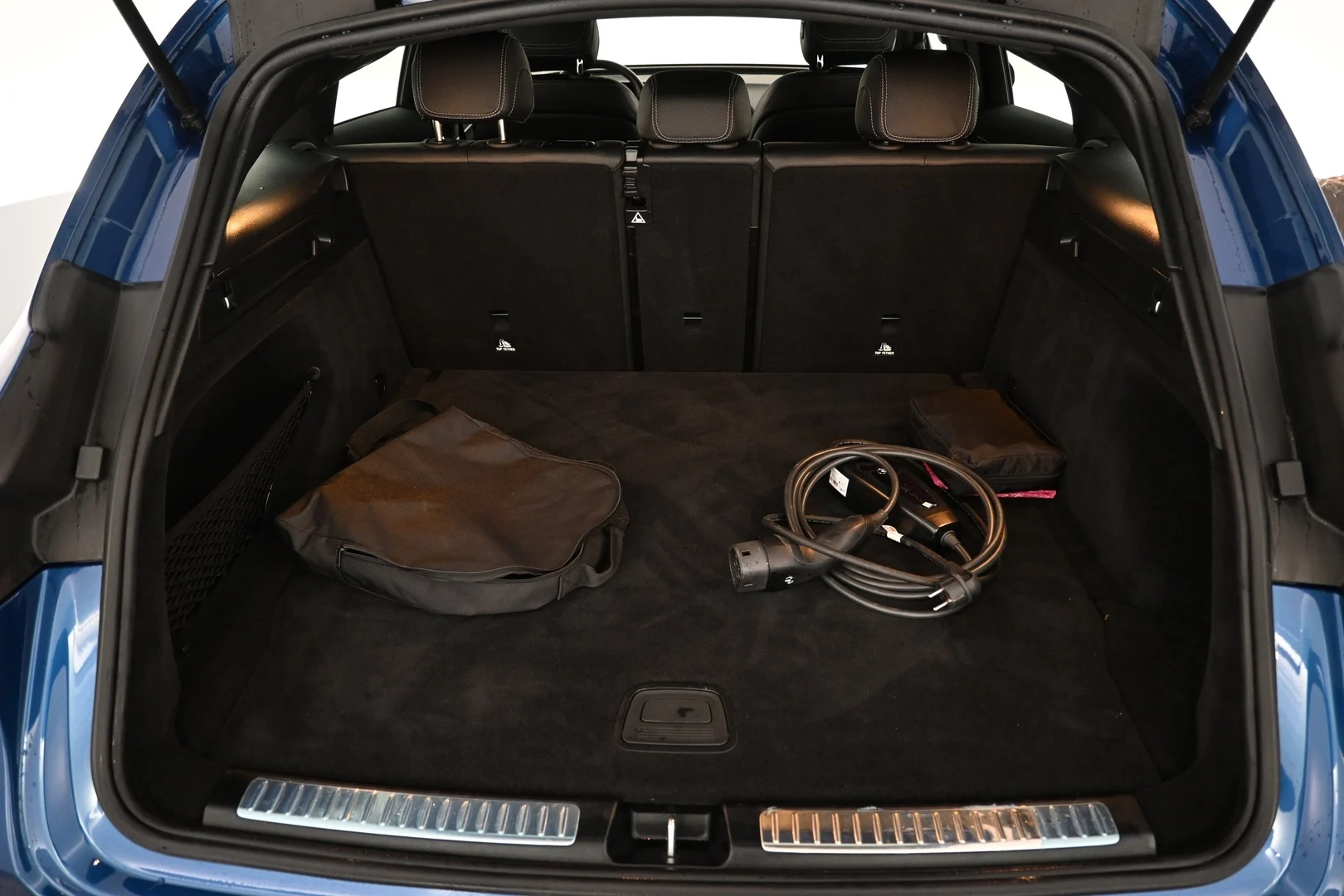 Car Image - 60Sxowl1t7LoqFEQKK2t5a