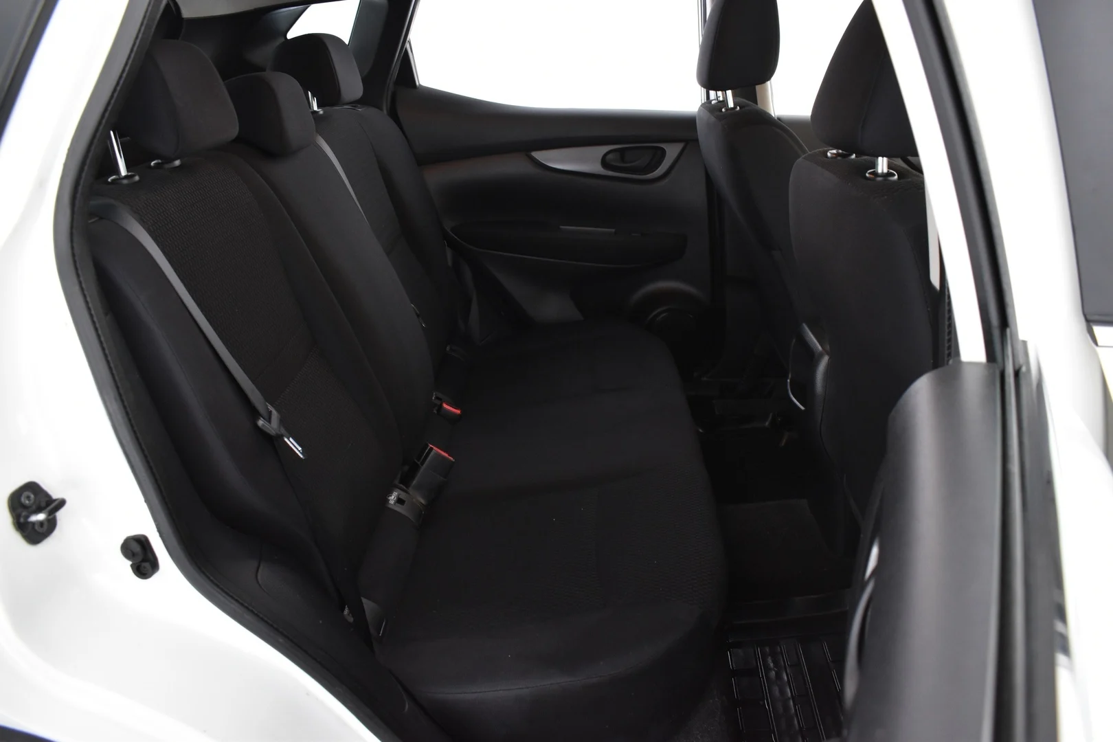Car Image - Af1eqrdvrC0FLZQKZfOw2