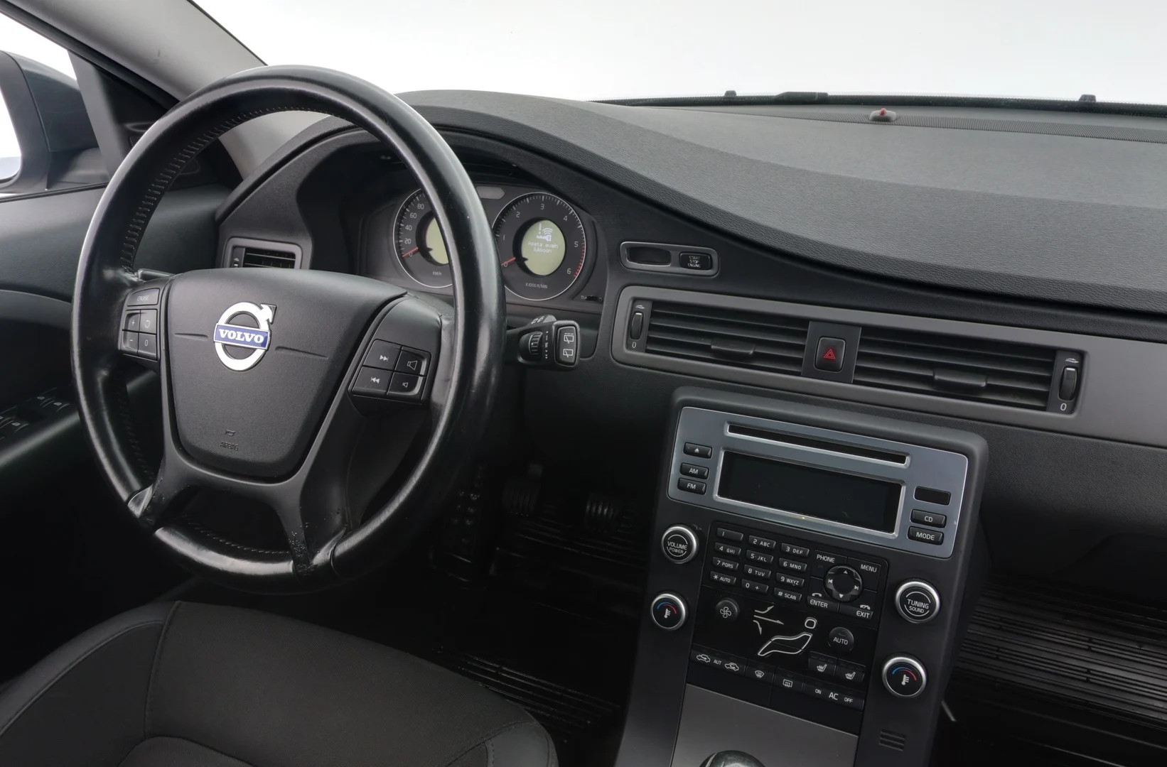 Car Image - 41NHZBhLTRVrGuUb1cRqAl