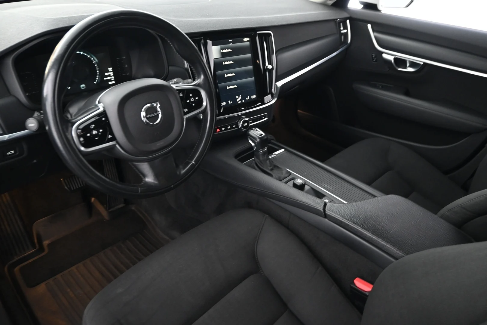 Car Image - 1lEqSXzGEwqiELnFJ6QOpJ