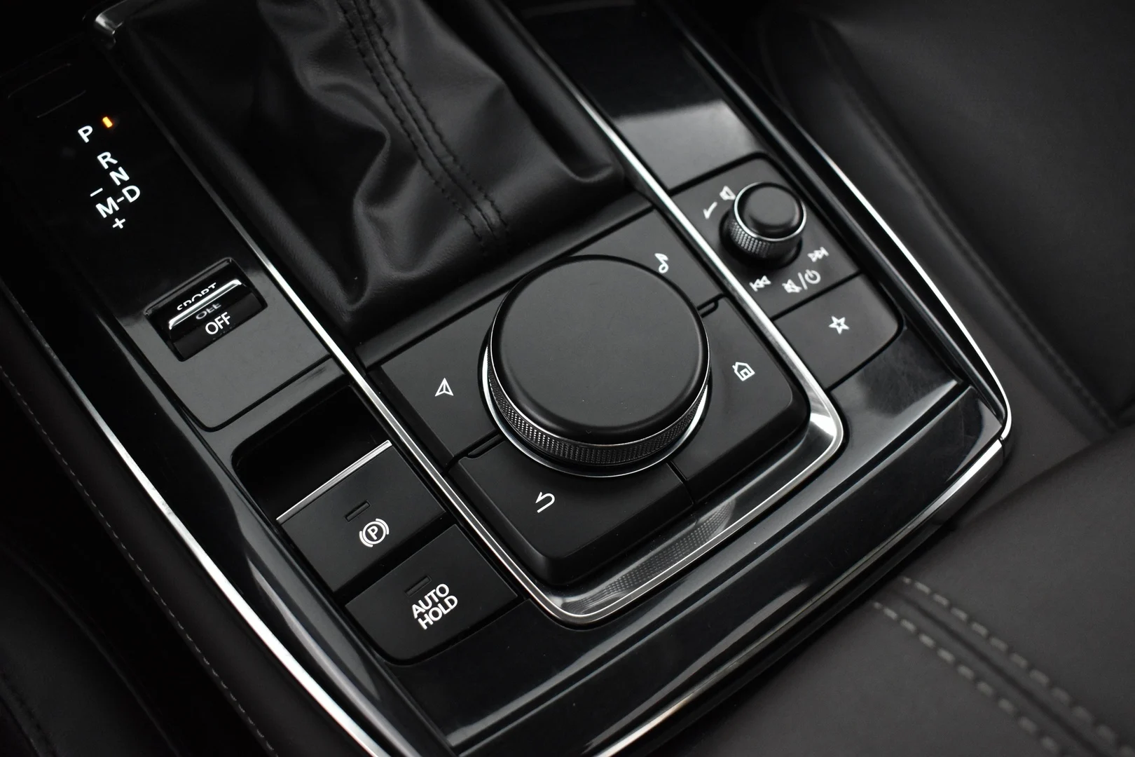 Car Image - TYVqMQlU0KZLzKIWjezjI
