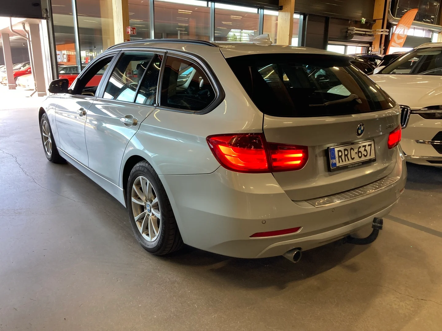 Car Image - 6UsecZIW7pEScaI1Kd6xwW