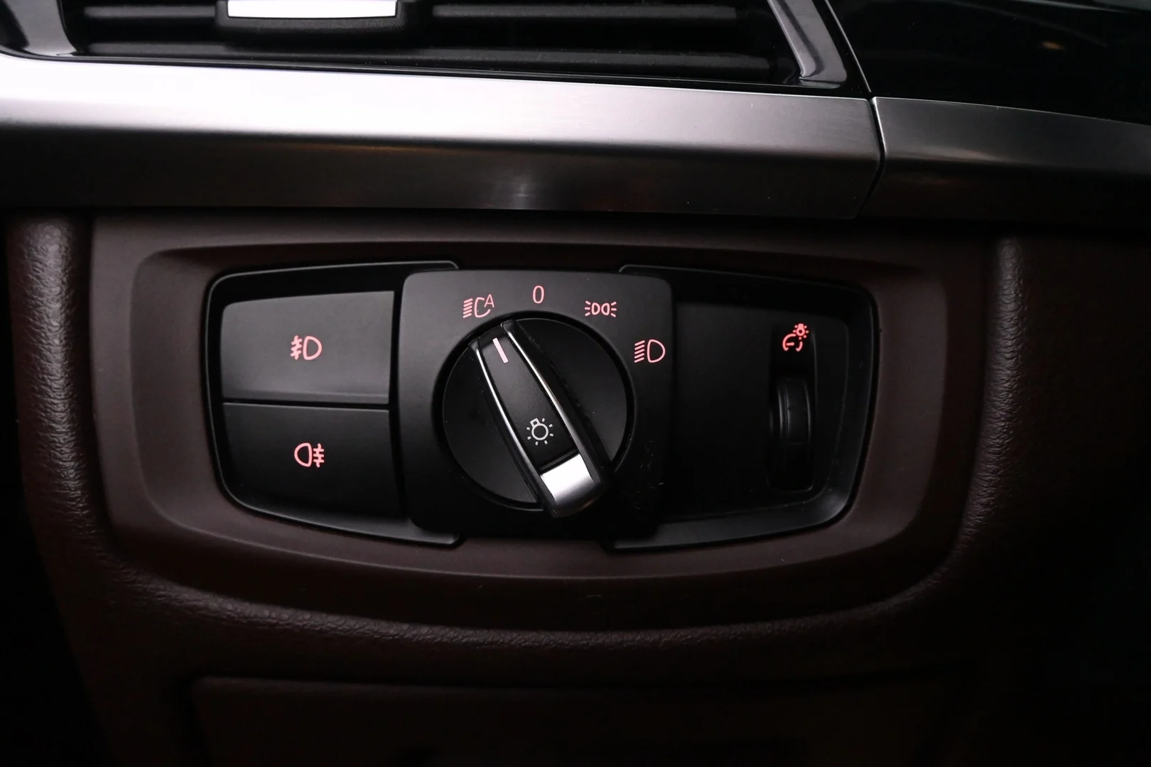 Car Image - 2fUku83E9jcAMM7Qt8y10m