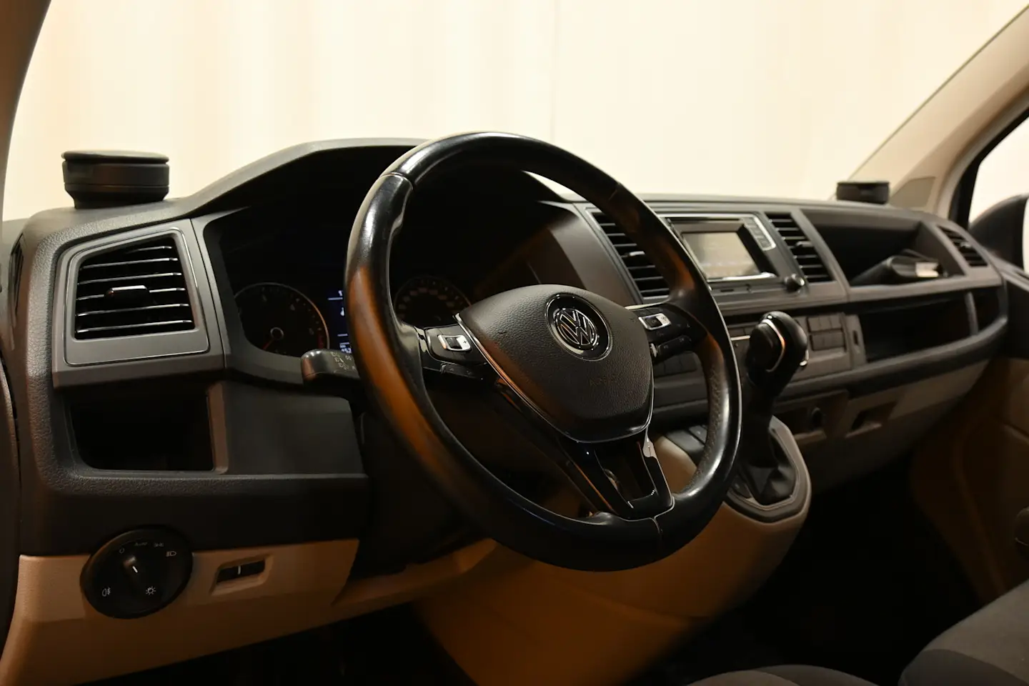 Car Image - 6Uf7doUgxTa9V12IdZXfEq