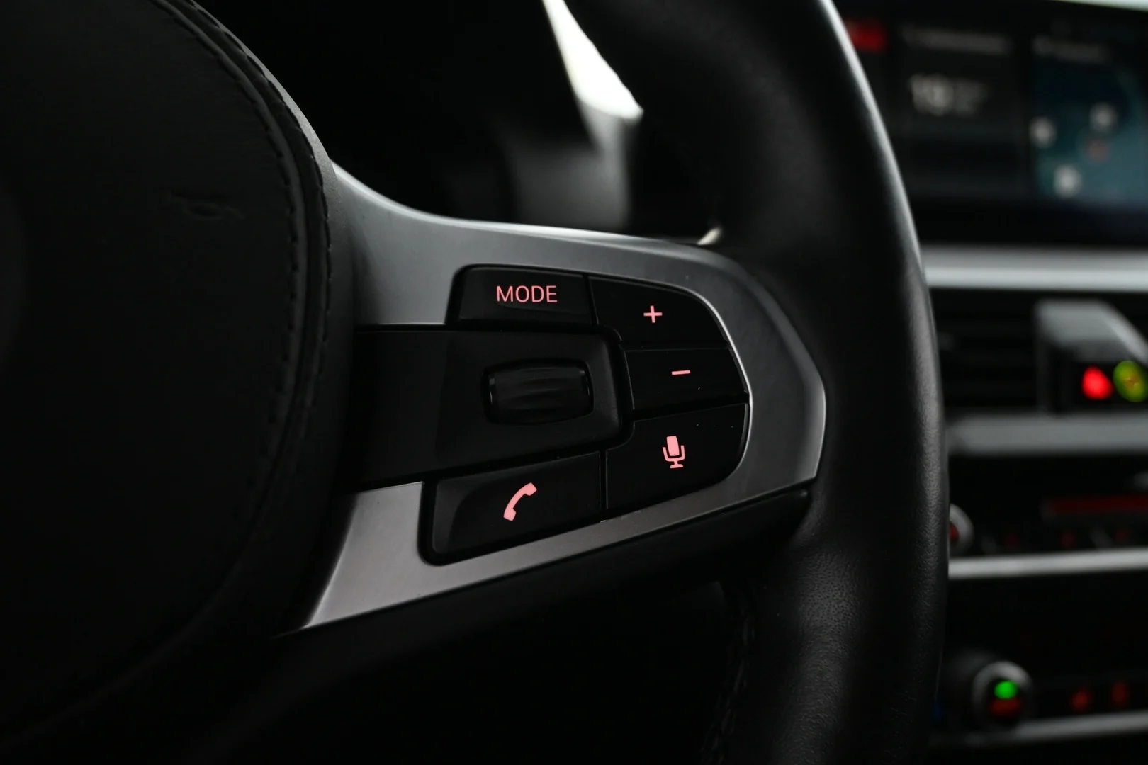 Car Image - NskCFLsoCQUahQMSPPx1s