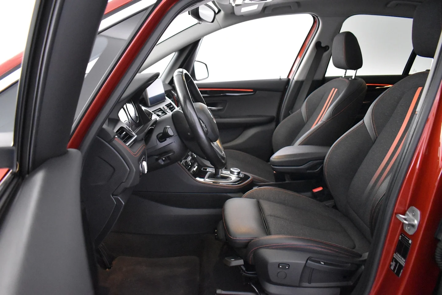 Car Image - rBrKptqNRutzaFvKZrkvw