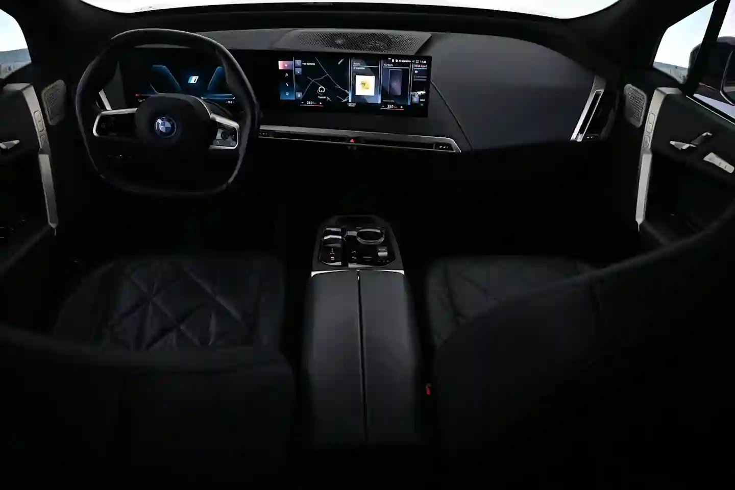 Car Image - 6KGvjyUJIPwCg8erPRx2hh