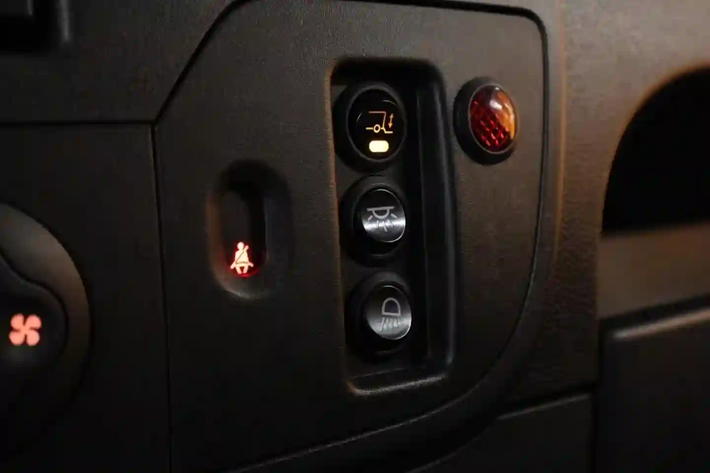 Car Image - 2Uadrgv75iagBQQrYZ8HZl