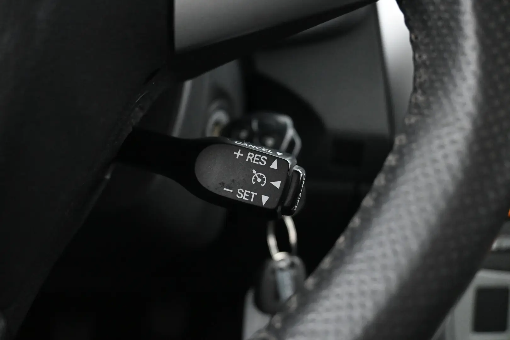 Car Image - QqdmiQ1i1M4h1jHKCCTVF