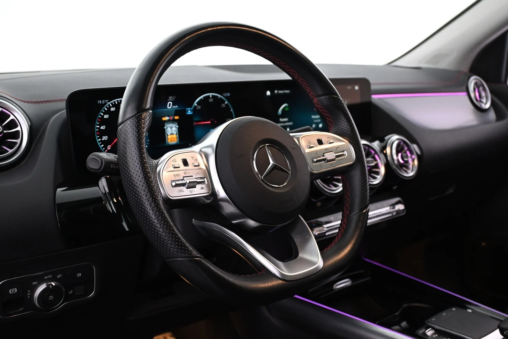 Car Image - 19UsvrAhXo0aUoh0cfov8Z